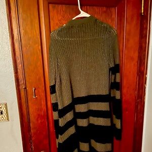 Black and grey large cardigan